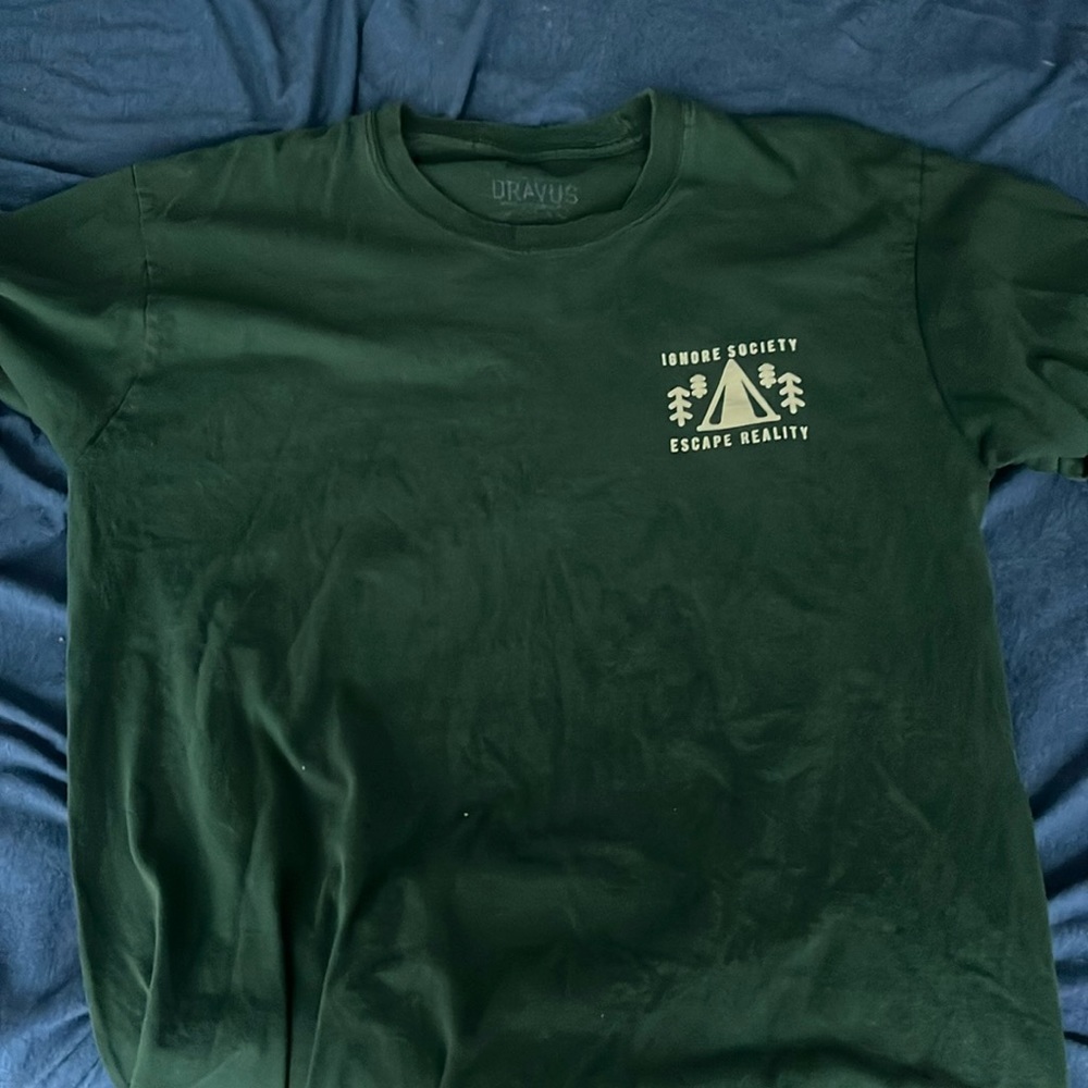 Worn escape reality tee